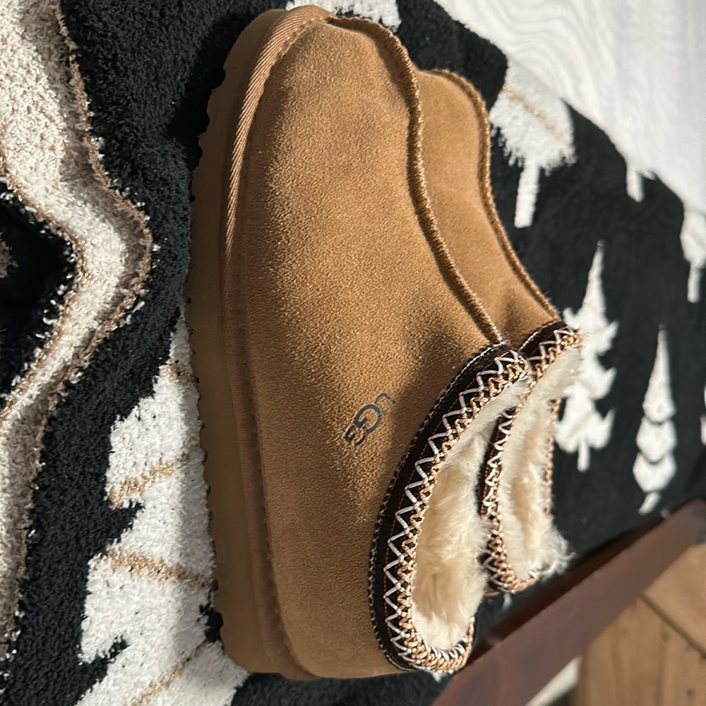 Ugg Tasman Slippers